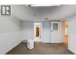 19 SCHNEIDER Avenue - 32