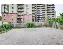 19 SCHNEIDER Avenue - 39