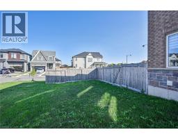 164 MACLACHLAN Avenue - 44