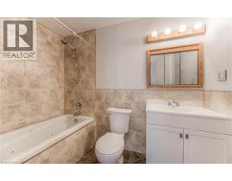 1100 COURTLAND Avenue E UnitNo. 211 - 14