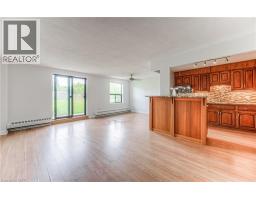 1100 COURTLAND Avenue E UnitNo. 211 - 7