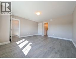 54 LARK Street - 12
