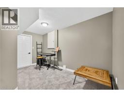 80 SKIPTON Crescent - 37