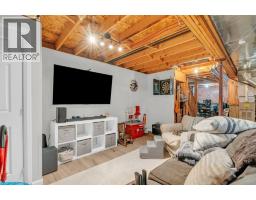 84 WESTMEADOW Drive UnitNo. 9 - 30