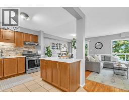 84 WESTMEADOW Drive UnitNo. 9 - 8