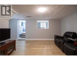 187 CLOVER Place - 33