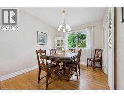 18 SIMPSON Avenue - 15