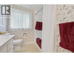 18 SIMPSON Avenue - 24