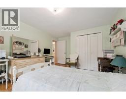 18 SIMPSON Avenue - 27