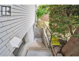 18 SIMPSON Avenue - 31
