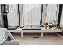 555 CHABLIS Drive UnitNo. 11 - 14