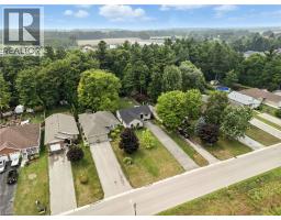 53 HAWTREY Road - 38