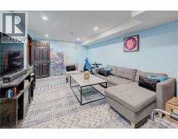 82 TIMBERLANE Crescent - 22