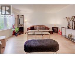82 TIMBERLANE Crescent - 6