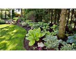 331 GOLF COURSE Road - 44