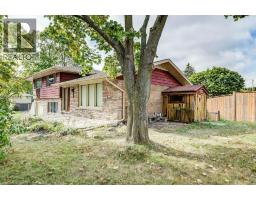 33 EVERGREEN Crescent - 2