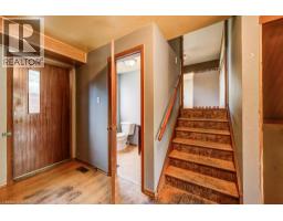 33 EVERGREEN Crescent - 28