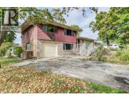 33 EVERGREEN Crescent - 3