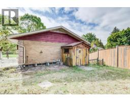 33 EVERGREEN Crescent - 43