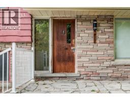 33 EVERGREEN Crescent - 5