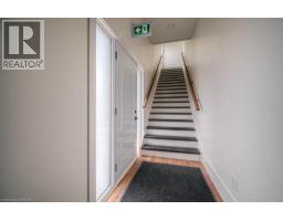 1 BOND Street - 23