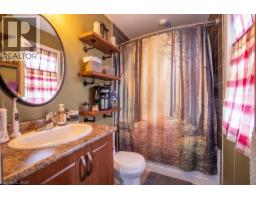 105 BISSET AVENUE Avenue - 17