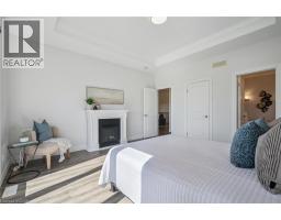 530 KROTZ Street E - 23