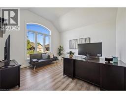 530 KROTZ Street E - 4