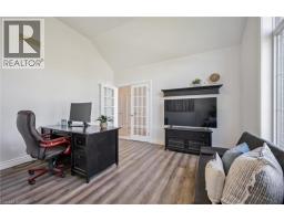 530 KROTZ Street E - 5