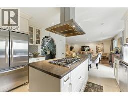 267 MEMORIAL Drive - 14