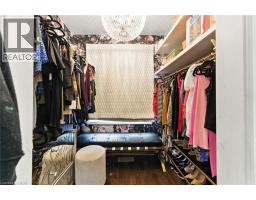 267 MEMORIAL Drive - 25