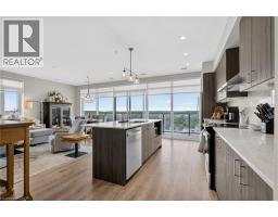 15 GLEBE Street UnitNo. 1313 - 3