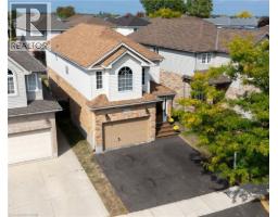 6 HEATHERWOOD Place - 46