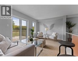 260 COUNTRYSTONE Crescent - 11