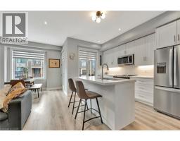 10 BIRMINGHAM Drive UnitNo. 117 - 10