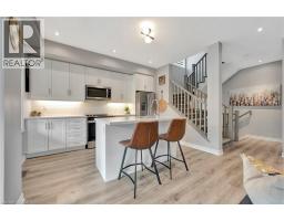 10 BIRMINGHAM Drive UnitNo. 117 - 11