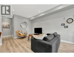 10 BIRMINGHAM Drive UnitNo. 117 - 8