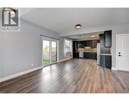 31 CRAB APPLE Court - 9