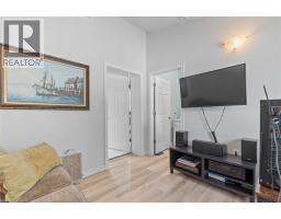 456 WATERLOO Street S - 14