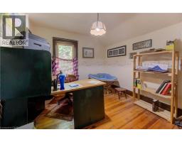 32 ELGIN Street - 20