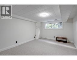 3 WHITE OAKS Avenue - 21