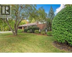 3 WHITE OAKS Avenue - 29