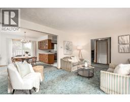 3 WHITE OAKS Avenue - 6