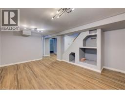 50 ST CLAIR Avenue - 23