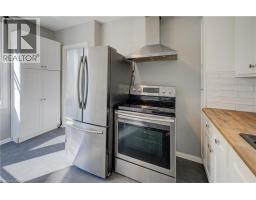 50 ST CLAIR Avenue - 9