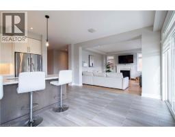 19 SECINARO Avenue - 16