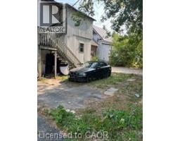 30 EBY Street N - 7