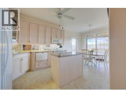 165 CHANDOS Drive UnitNo. 40 - 13