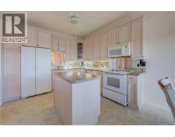 165 CHANDOS Drive UnitNo. 40 - 16