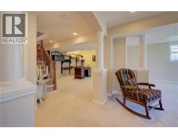 165 CHANDOS Drive UnitNo. 40 - 28